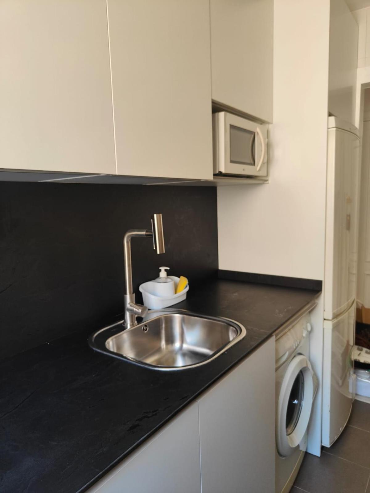 Apartamento Reformado Parking Gratis Santa Justa Seville Exterior photo