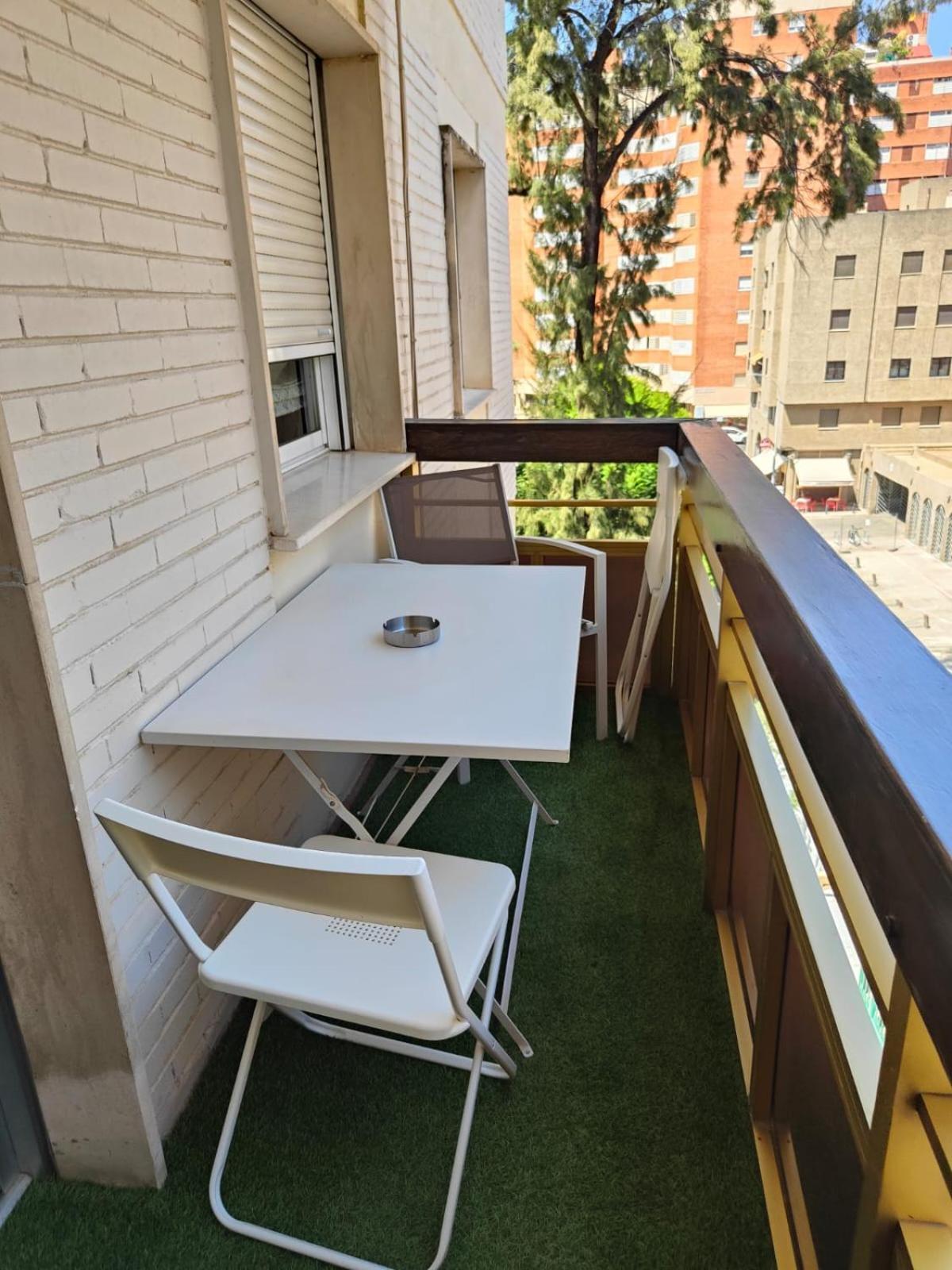 Apartamento Reformado Parking Gratis Santa Justa Seville Exterior photo